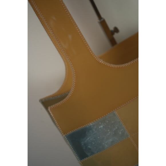 Vintage Chanel 1998 Choco Cuba PVC Tote Bag FREE COA - Picture 7 of 11